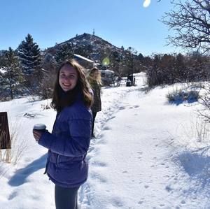 Meet your Posher, Cayla